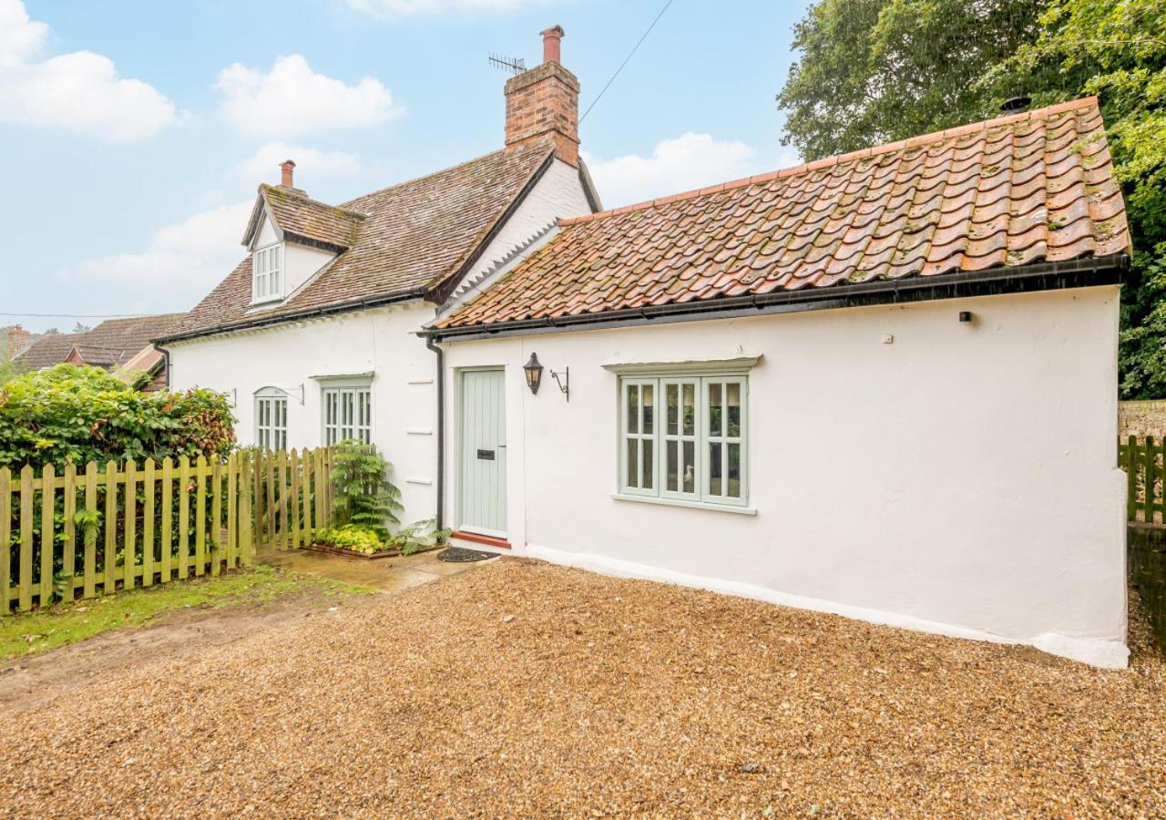 Wisteria Cottage Snape  Esterno foto