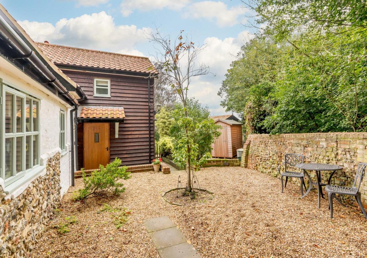 Wisteria Cottage Snape  Esterno foto